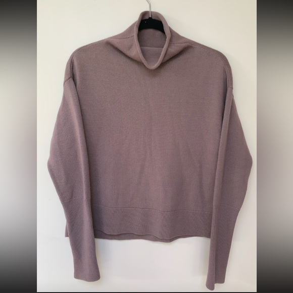 Aritzia Cyprie Sweater, Purple/Mauve, Small, Merino wool - Picture 3 of 4